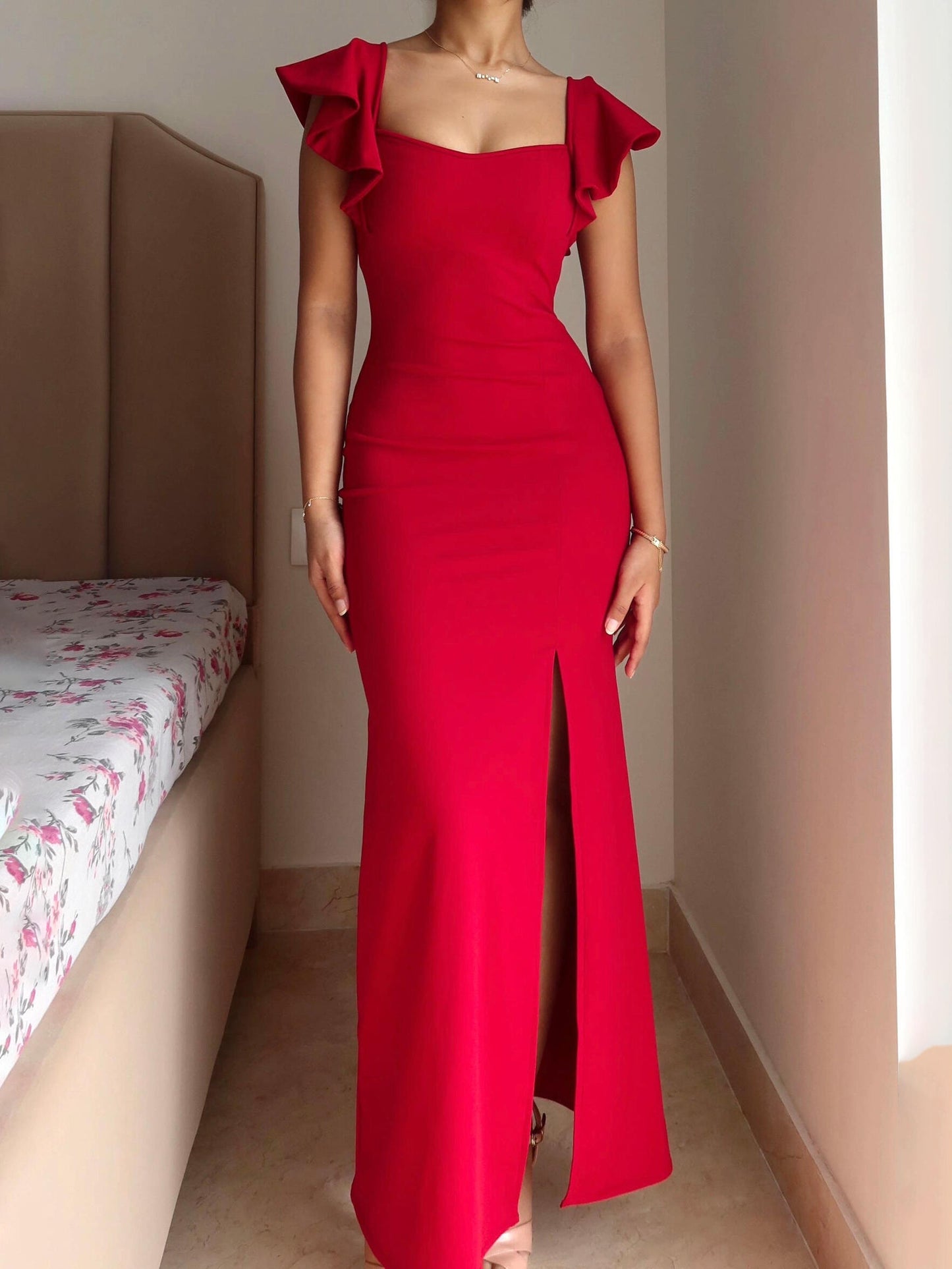 Glamorous Solid Color Long Slit Dress for Ultimate Sophistication