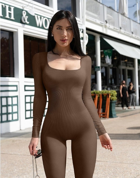 Seamless Long Sleeve Yoga Shapewear Jumpsuit with Hip Lift for Sports and Bodysuit